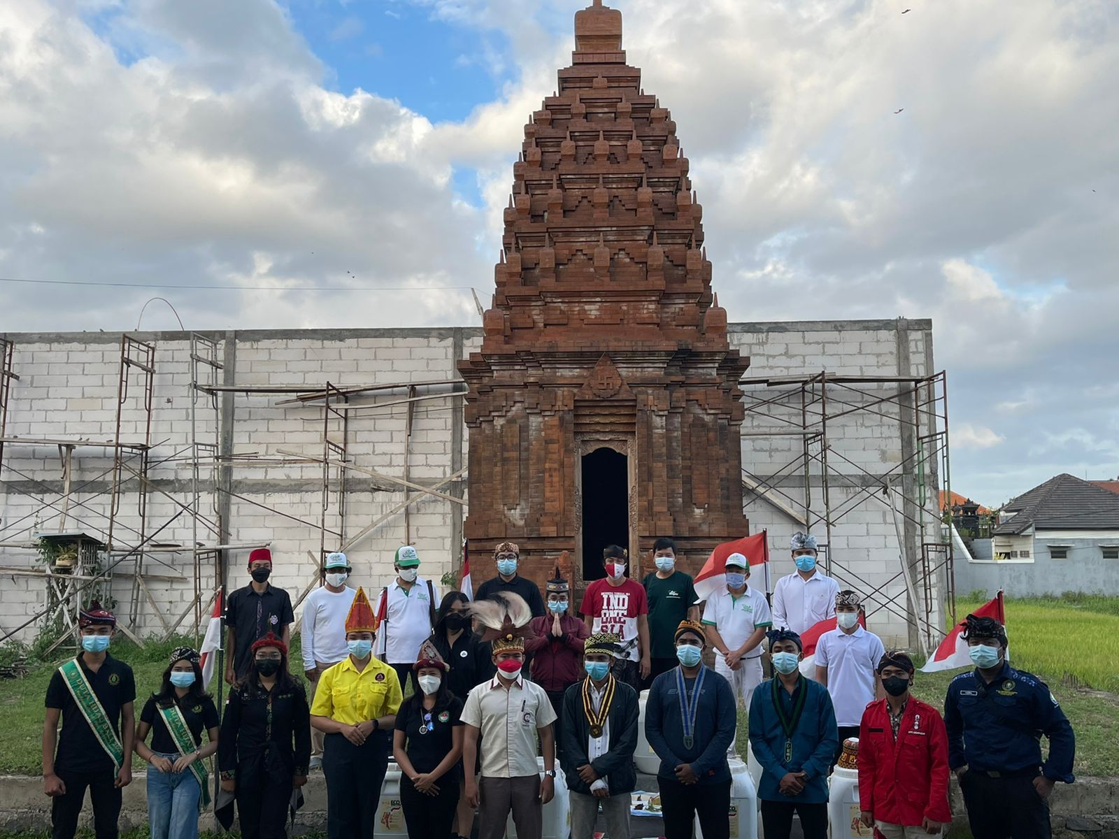 podiumnews.com-KMHDI Bali Jadi Tuan Rumah Pembuatan Eco Enzyme Bersejarah